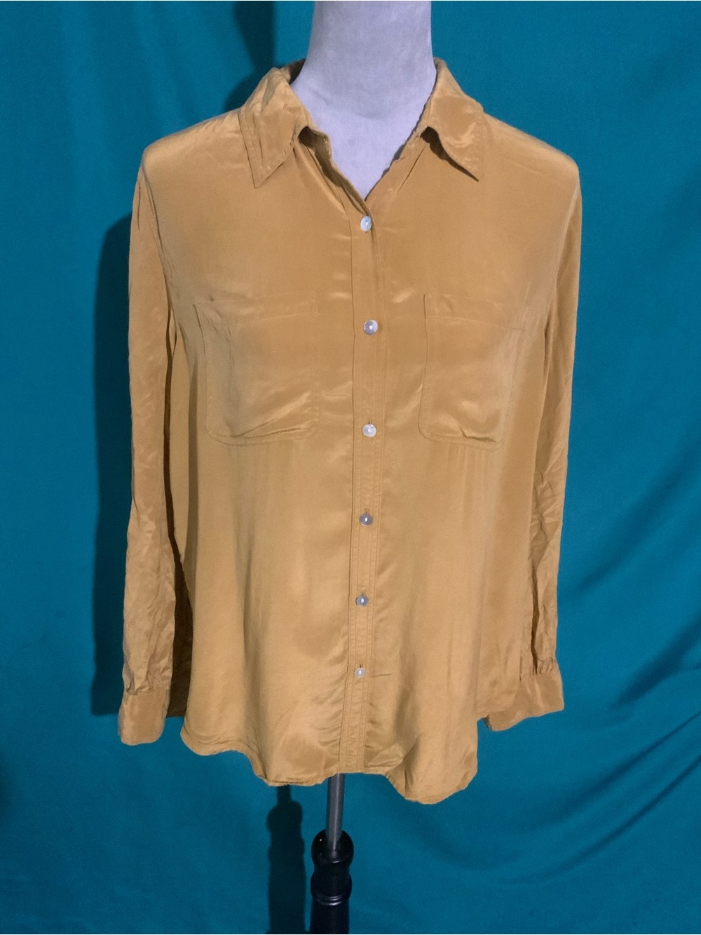 ICICLE, LONG-SLEEVE CRINKLED CRUSHED 100% SILK SHIRT, PEARL-STYLE BUTTONS